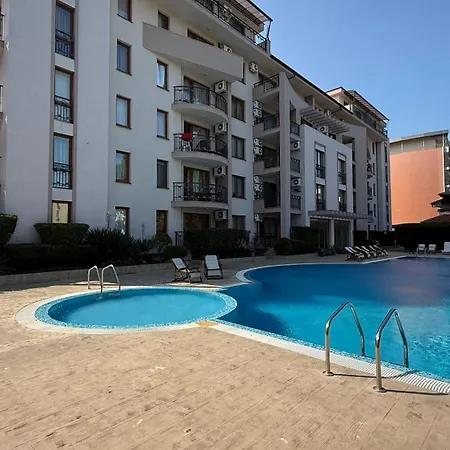 Bratanov Marvel 1 Apartman Napospart
