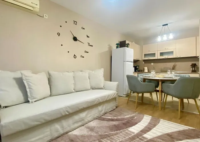 Bratanov Marvel 1 Sunny Beach