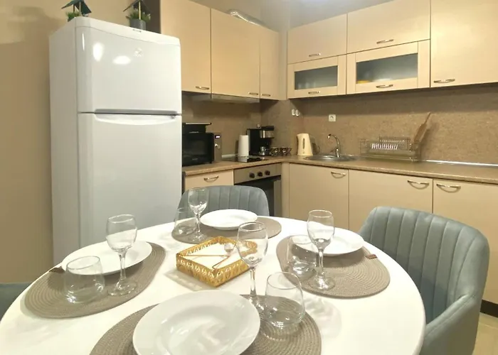 Bratanov Marvel 1 Sunny Beach