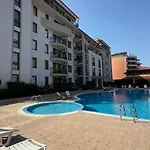 Bratanov Marvel 1 * Slăntjev Brjag